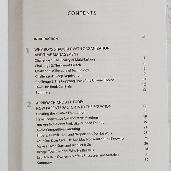 🔸️NWT That Crumpled Paper Was Due Last Week Paperback Book - Picture 5 of 9